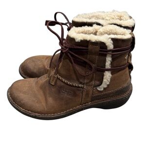UGG Australia La Jolla Brown‎ Leather Ankle Boots Size 8 Goober Winter